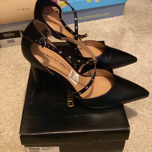 Christian Siriano heels - Picture 2 of 6